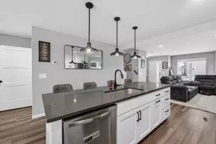 2419 Wildcat Dr, Fitchburg, WI 53711 - Photo 11