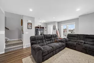 2419 Wildcat Dr, Fitchburg, WI 53711 - Photo 5