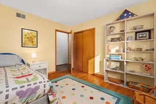 605 Cedar St, Madison, WI 53715 - Photo 21