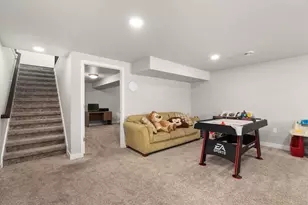 108 Drumlin Cir, Oregon, WI 53575 - Photo 27