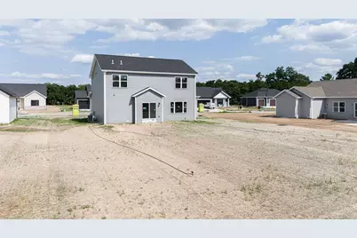 3805 N Woodbury Lane, Janesville, WI 53545 - Photo 5