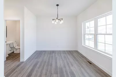 3805 N Woodbury Lane, Janesville, WI 53545 - Photo 9