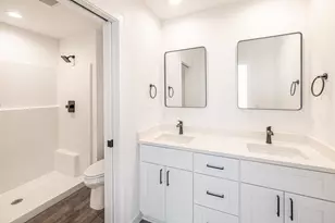 3805 N Woodbury Ln, Janesville, WI 53545 - Photo 25