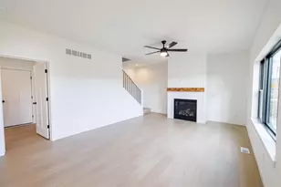 3805 N Woodbury Ln, Janesville, WI 53545 - Photo 7