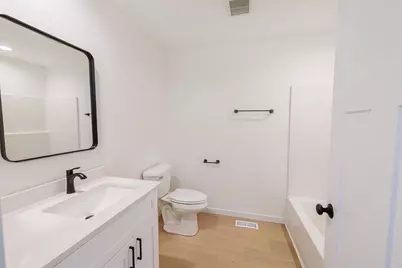 3805 N Woodbury Lane, Janesville, WI 53545 - Photo 9