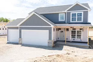 3805 N Woodbury Ln, Janesville, WI 53545 - Photo 3