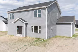 3805 N Woodbury Ln, Janesville, WI 53545 - Photo 7