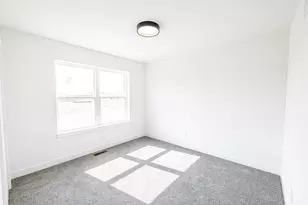 3805 N Woodbury Ln, Janesville, WI 53545 - Photo 31