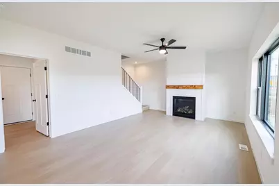 3805 N Woodbury Lane, Janesville, WI 53545 - Photo 13