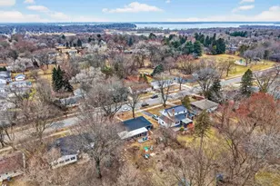 1650 Sunfield St, Madison, WI 53704 - Photo 45