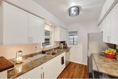 1650 Sunfield Street, Madison, WI 53704 - Photo 9