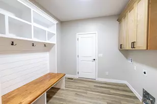 3740 N Woodbury Ln, Janesville, WI 53545 - Photo 19