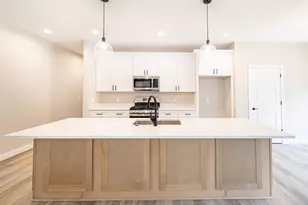 3740 N Woodbury Ln, Janesville, WI 53545 - Photo 15