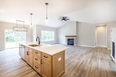 3740 N Woodbury Lane, Janesville, WI 53545 - Photo 15