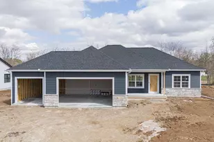3740 Woodbury Ln, Janesville, WI 53545 - Photo 1