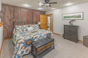 S8011 Eagle Crest Dr, De Soto, WI 54624 - Photo 35