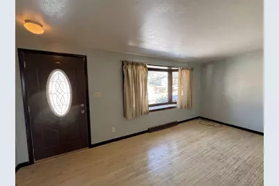 2207 12th Avenue, Monroe, WI 53566 - Photo 11