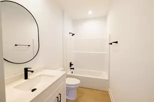 3804 N Woodbury Ln, Janesville, WI 53545 - Photo 7