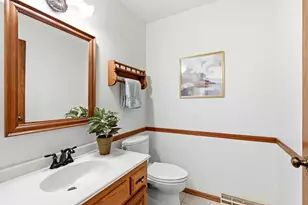 201 S Kenosha Dr, Madison, WI 53705 - Photo 37