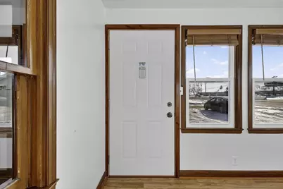 2429 Center Avenue, Janesville, WI 53546 - Photo 7