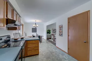 3149 Silverton Trail, Madison, WI 53719 - Photo 19