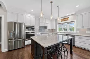 810 Lynn St, Waunakee, WI 53597 - Photo 13