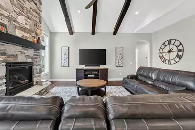 810 Lynn Street, Waunakee, WI 53597 - Photo 9