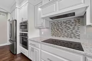 810 Lynn St, Waunakee, WI 53597 - Photo 15