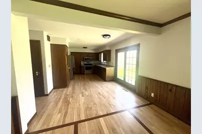 5026 Piccadilly Drive, Madison, WI 53714 - Photo 3