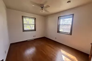 5026 Piccadilly Dr, Madison, WI 53714 - Photo 7