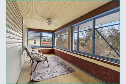 318 E Madison Street, Waterloo, WI 53594 - Photo 5