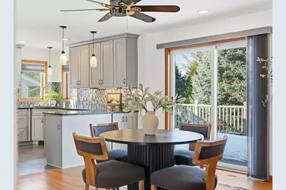 2610 Green Ridge Drive, Madison, WI 53704 - Photo 5