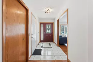 2610 Green Ridge Dr, Madison, WI 53704 - Photo 13