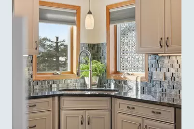 2610 Green Ridge Drive, Madison, WI 53704 - Photo 25