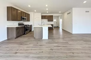 114 O'brien Ct, Columbus, WI 53925 - Photo 5