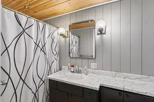 410 E Howard St, Portage, WI 53901 - Photo 13