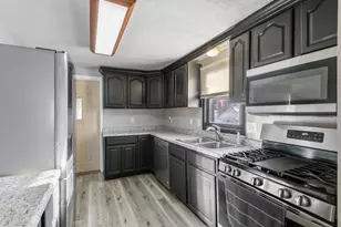 410 E Howard St, Portage, WI 53901 - Photo 9