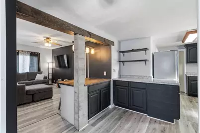 410 E Howard Street, Portage, WI 53901 - Photo 5