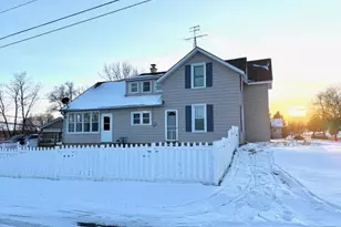 632 E Cook St, Portage, WI 53901 - Photo 39