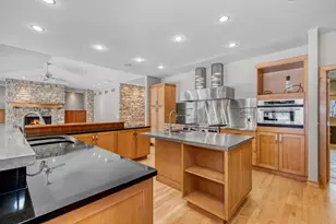 4517 Shooting Star Ave, Middleton, WI 53562 - Photo 21