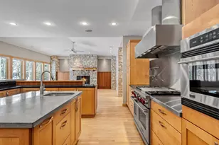 4517 Shooting Star Ave, Middleton, WI 53562 - Photo 23