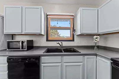 955 Krystle Court, Reedsburg, WI 53959 - Photo 11