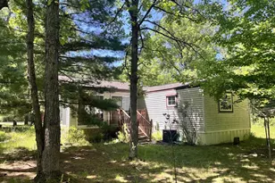 1356 A &amp B Cypress Ct, Friendship, WI 53934 - Photo 3