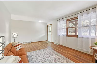 E9959 3rd Street, Prairie Du Sac, WI 53578 - Photo 9