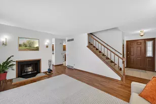 5926 Forest Ln, Fitchburg, WI 53711 - Photo 7