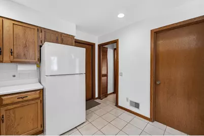 5926 Forest Lane, Fitchburg, WI 53711 - Photo 15