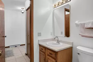 5926 Forest Ln, Fitchburg, WI 53711 - Photo 17