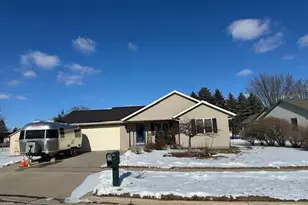 520 Bittersweet Ln, Waupun, WI 53963 - Photo 53