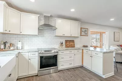 410 4th Avenue, New Glarus, WI 53574 - Photo 5