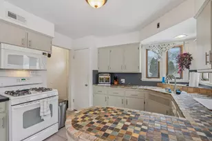 3040 N 83rd St, Milwaukee, WI 53222 - Photo 13